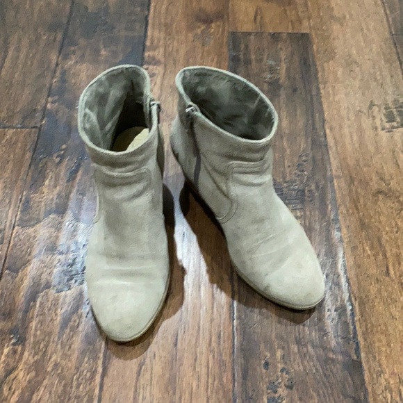 Sole Society Shoes - Sole society Taupe booties
